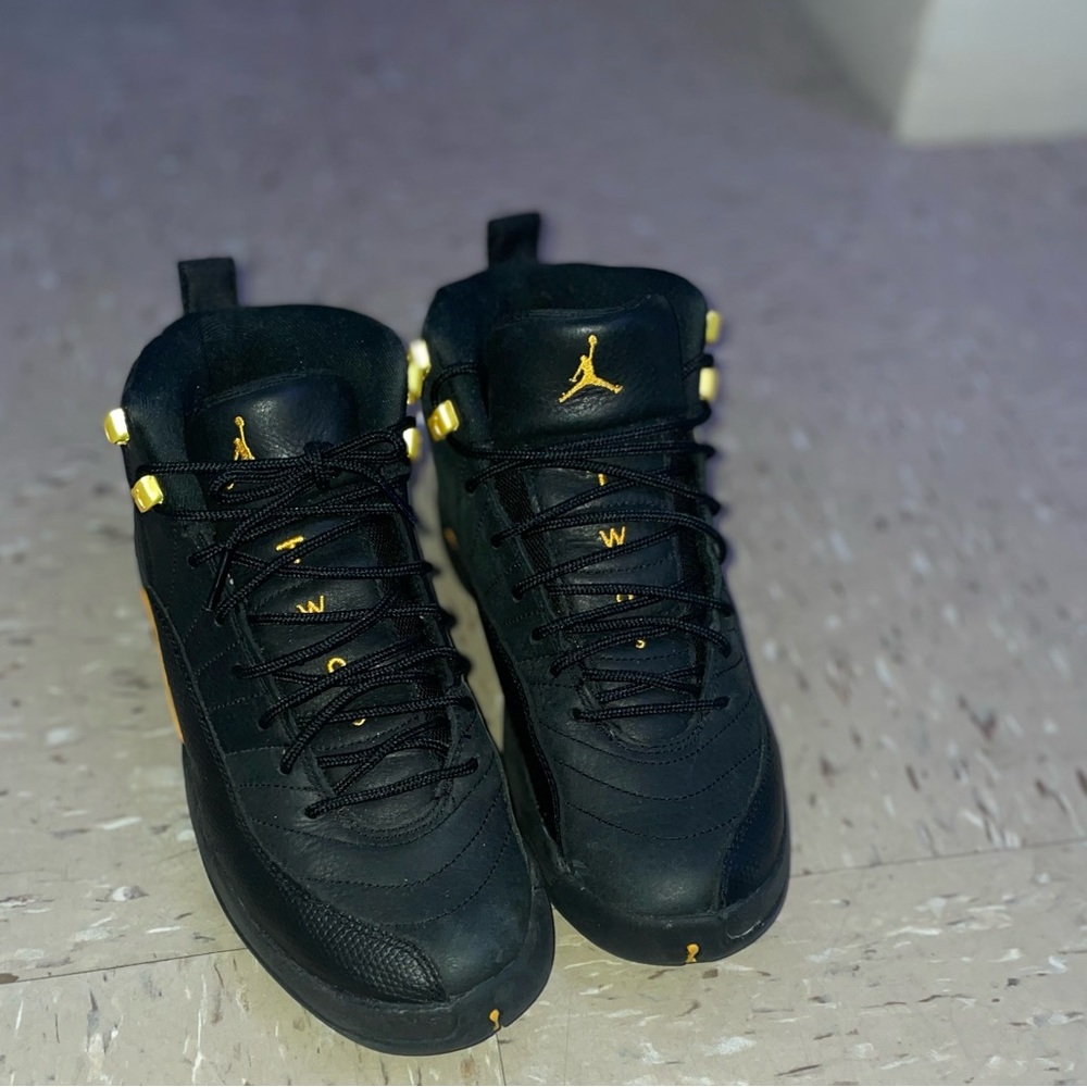 Fairly worn air Jordan's